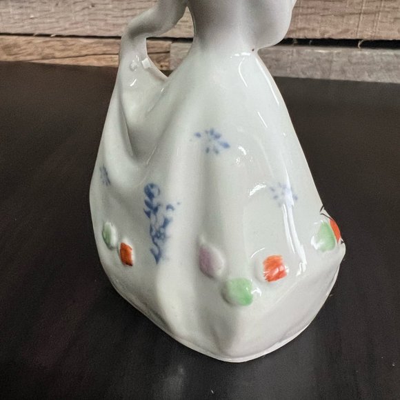 Southern Belle Porcelain Figurine Holding a Fan Raised Flower Detail on Dress - Picture 10 of 12